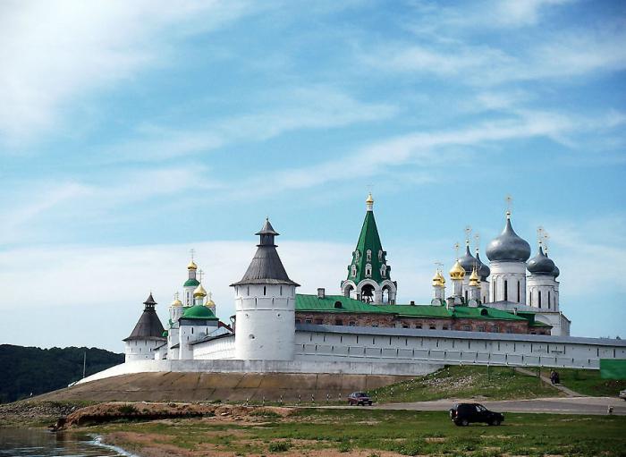 מנזר מקאריבסקי, אזור ניז'ני נובגורוד. טיולים, תמונות, ביקורות